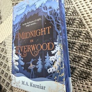 Special Edition Midnight in Everwood book
